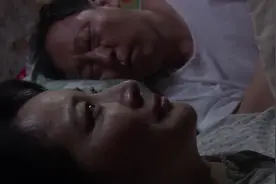 叶落长安：玉兰大半夜呵呵呵笑，别人闹离婚，这时看出老四好了视频封面