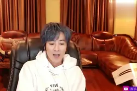 不老男神孙耀威网络直播首秀，翻唱经典歌曲《太多》，好听到炸裂视频封面