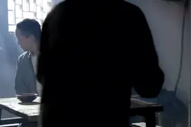 乞丐全身溃烂患疥疮，土郎中让他用铁锈水外敷，竟立马痊愈视频封面