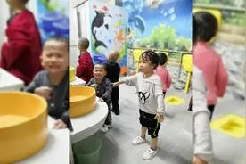 一群孩子在厕所里干什么？到底发生了什么情况？视频封面