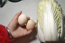 白菜加鸡蛋超解腻减肥餐，少油少盐超清淡，我家节后减肥全靠它