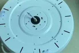 吊扇灯灯板安装教程图片