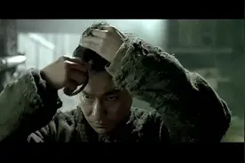 演戏时,是真的剪了头发,不是发套视频封面