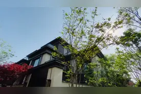 华远春风度，190万端头极品楼王联排150平，实际使用面积280。靠中庭，视野无敌！#幸福里最美小区推荐 图片