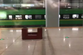 怎么现在头条发视频背景音乐上不了了？有谁知道，能否告知？谢谢视频封面