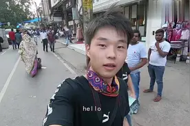 实拍印度小米手机店，价格对比国内如何，真的受印度人喜欢吗？视频封面