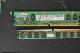 如何正确擦拭内存和显示卡的金手指视频封面