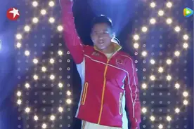 青春有搏击：中国GLORY第一人对战拳王，现场惊呼声不断，真过瘾视频封面