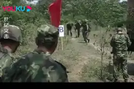 中国特种兵勇夺比赛第一名，赛场上升起国旗，外国军人竖起大拇指视频封面
