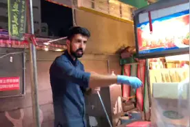 韩国女孩企鹅妹逛台湾高雄瑞丰夜市视频封面