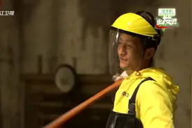 这是战狼吴京和拳王邹市明的比拼！热血沸腾了！全场惊呼不断！视频封面