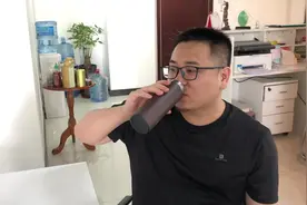 给孩子取名，我国使用最多的“两个字”是什么？别再学样了视频封面