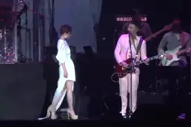 杨丞琳的男友原来是小眼睛的音乐才子，网友：没想到！视频封面