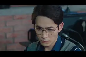 夹心饼干  第二集  姐妹同心  其利断金视频封面