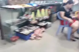 这里是珠海湾仔的珍珠批发市场，价格便宜。