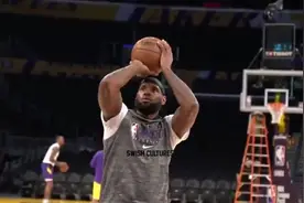 詹姆斯投篮训练超长集锦，霍华德最后出境练远投