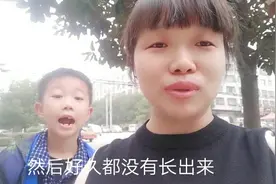 一个八岁小孩换牙期，居然快一年还没长出来。带医院看下怎么回事