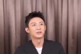 迪丽热巴黄景瑜疑似因戏生情，深夜一同回男方公寓，两人共度一夜视频封面