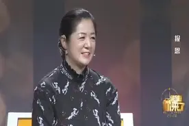 23年前阿姨救了一个小男孩，多年后小孩来报恩，涂磊：阿姨太漂亮视频封面