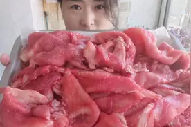 文华做爆炒牛外脊筋，饭店没有的菜，学会这道菜，招待客人有面子视频封面