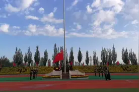 同心县举行“祖国你好”同升国旗同唱国歌仪式图片