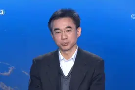 吴尊友：新冠肺炎与非典不一样 临床表现更像流行性感冒传播模式