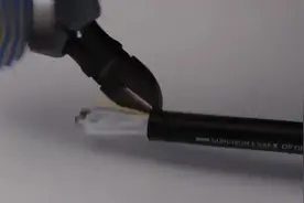 光纤的材料真的是玻璃做的吗，有什么作用呢？看完长知识了！