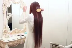 小姐姐长发发质超级好，又柔顺又直，看着好有气质视频封面