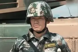 王宝强报身高，教官：什么，你身高16米？战友再也憋不住笑了视频封面