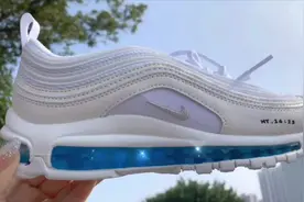 耐克子弹系列圣水，听说气垫里的水是约旦河河水，实拍开箱视频