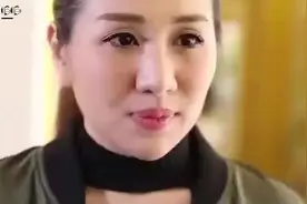 四太终于抱孙！何超盈顺利产女，诞下8磅胖妞视频封面