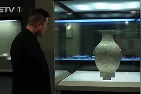 考古队发掘出一件2000多年前的文物，里面居然还有液体存在视频封面