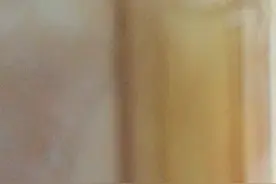 苹果iphone6plus摄像机抖动，维修要200多元，自己用2毛钱修好了