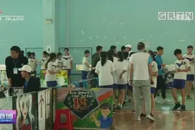 阳江：自主研制大型海上风电机组下线 首批海上风电机组并网发电视频封面