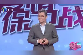 24岁姑娘爱好“中性打扮”，男友不愿带出门：曾被人说是兄弟俩图片