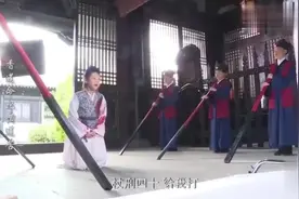 小演员大冬天被泼冷水，冻到崩溃大哭，还坚持演完整部戏，敬业！