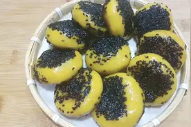 南瓜糯米水煎包 香甜软糯 做法简单