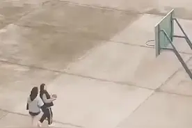 这个配音好贱啊，真的太贱了哈哈哈视频封面