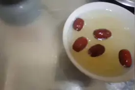 好喝美味银耳汤，补充胶原蛋白靠它啦，简单易学视频封面
