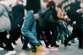 微信不甘心，红包新规正式执行！对抗支付宝，用户直呼：太给力了视频封面