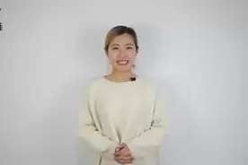 包包用久了发黑不好洗 用这个简单方法，什么样的污渍都一秒去除视频封面