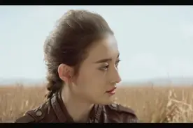 美女嘴上说着不要，身体还挺老实