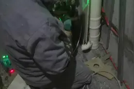 包下水管道用水泥板好处多，看师傅现场施工，让您轻松了解工艺视频封面