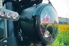 二手摩托届的当红炸子鸡 贝纳利幼狮500 测评闲唠 新八闲唠视频封面