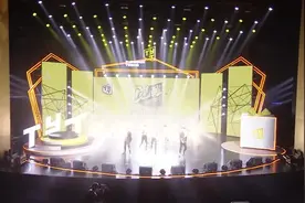 台风少年团-wake up(《觉醒》台风少年团出道首唱会)