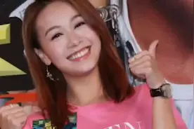 马国明的女朋友近期卷入出轨门事件，与她合作的演员都会有绯闻视频封面