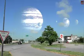 如果巨大的木星近距离的接近地球，天空将是怎样的景象视频封面