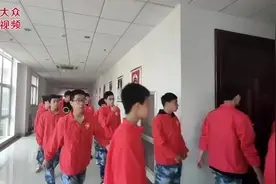 走进新时代文明实践中心，享受红色、科技之旅视频封面