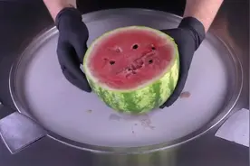 牛奶西瓜冰激凌大功告成，制作过程原来这么简单，看着真舒服