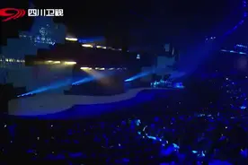 许嵩-我乐意视频封面